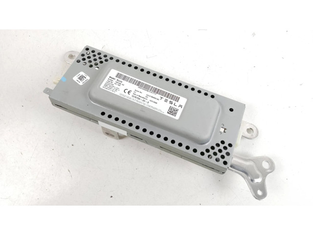 Блок управления 107975500D Tesla Model 3