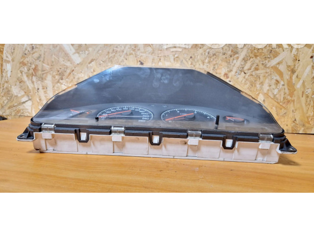 Панель приборов 9499671   Volvo V70       