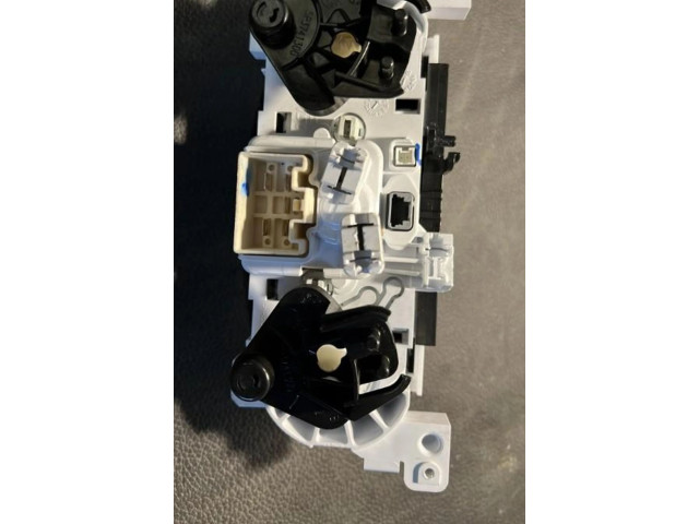 Блок управления климат-контролем 275102784R Dacia Dokker