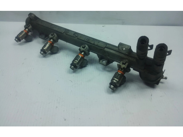 Vstřikovací lišta 036133319AA Volkswagen Bora