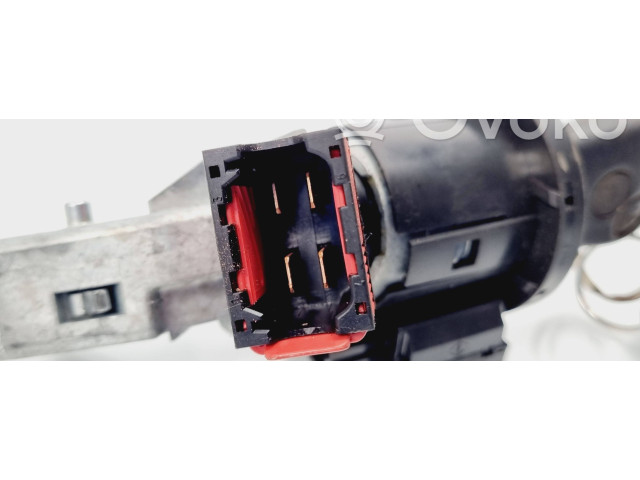 Комплект блоков управления 8200911560, 8200619409 Renault Clio III