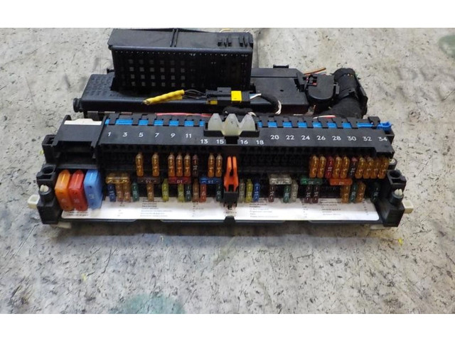 Модуль управления BSM 61138364530   BMW X3 E83    