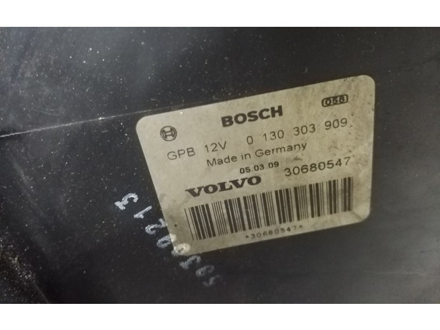 Вентилятор радиатора     3136613286, 137328081    Volvo V70 2.4