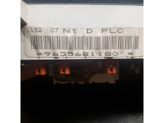 Přístrojová deska  Citroen Berlingo 2000 9635681180  