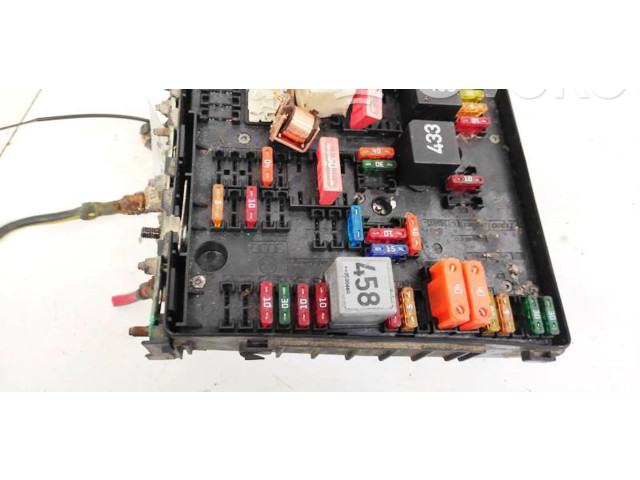 Pojistková skříňka 1K0937820, 1K0937819A Volkswagen Caddy 2005