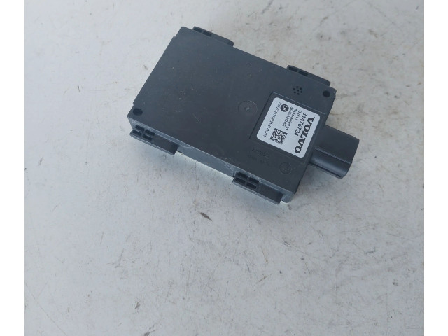 Модуль управления слепым пятном 31476724 Volvo XC90