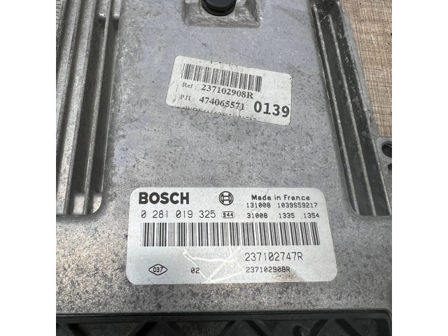 Řídící jednotka 237102747R, 237102908R Mercedes-Benz Citan W415 2015