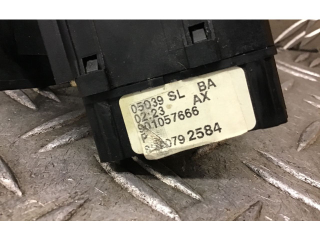 Переключатель дворников 8200792584 Dacia Sandero