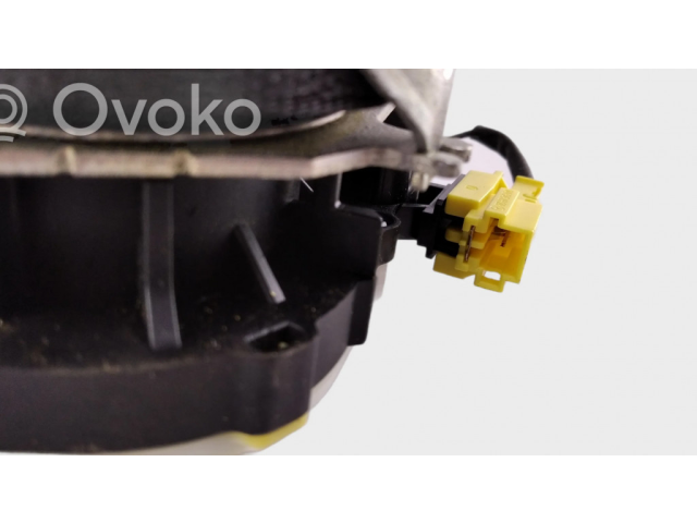 Задний ремень безопасности