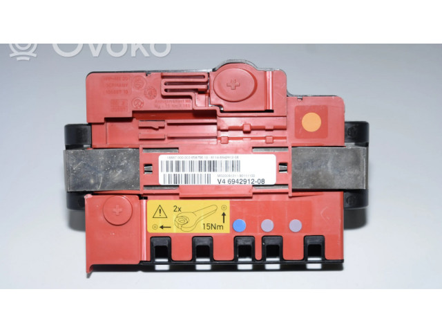 Узел подключения плюсовых проводов