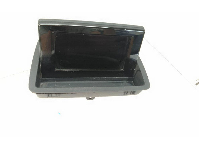 Экран/ дисплей / маленький экран       Audi Q3 8U  2011 - 2016 года   