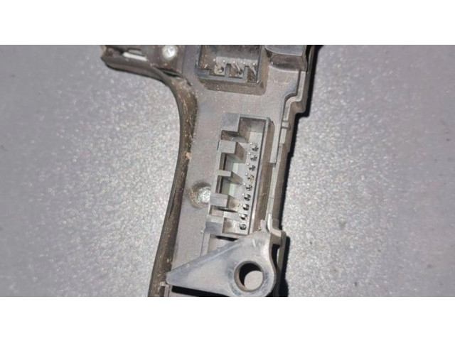 Tālruņa vadības bloks