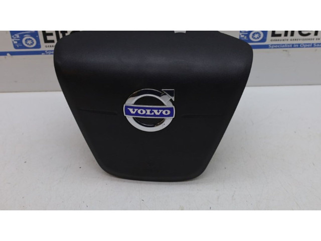 Подушка безопасности водителя 30721915 Volvo V70