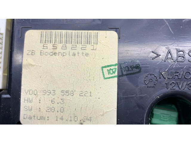 Přístrojová deska BMW 3 E36 1995 88311220, 993558221