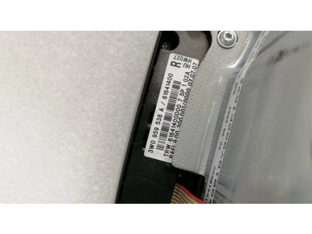 Подушка безопасности водителя 3W0880199AA   Bentley Flying Spur