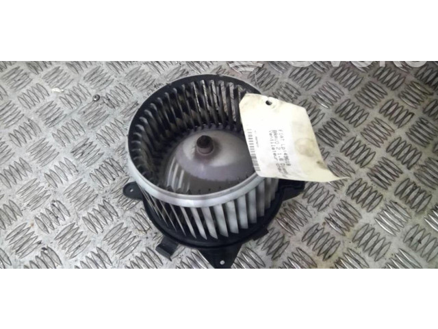 Вентилятор печки    77365027   Fiat Bravo