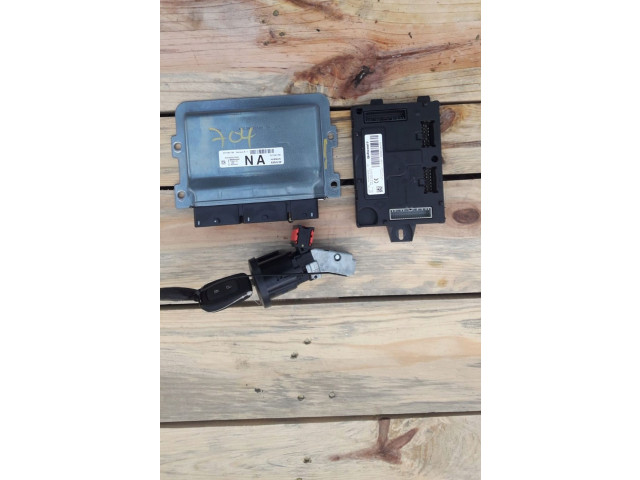 Блок управления 284B10447R Dacia Sandero