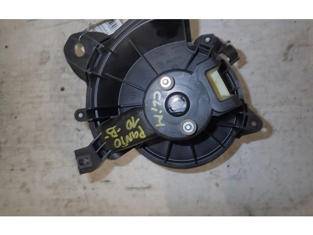 Вентилятор печки Fiat Punto Evo 2010