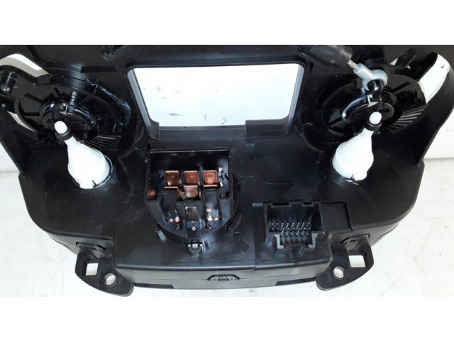 Блок управления кондиционера воздуха / климата/ печки (в салоне)