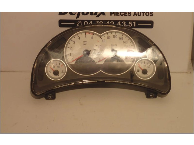 Спидометр (приборный щиток)         Opel Tigra A 