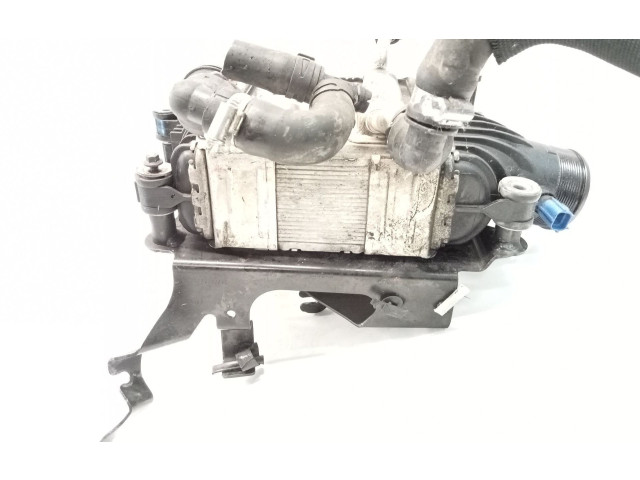 Интеркулер GX736K775AD Jaguar XE