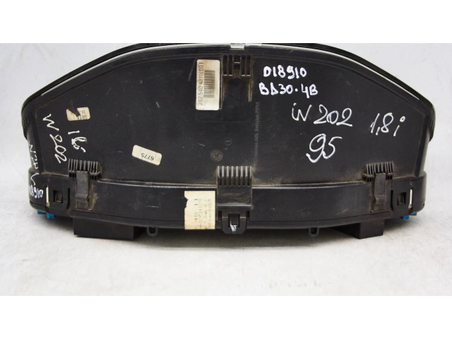 Přístrojová deska Mercedes-Benz C W202 1997 2025404811, a2025404811