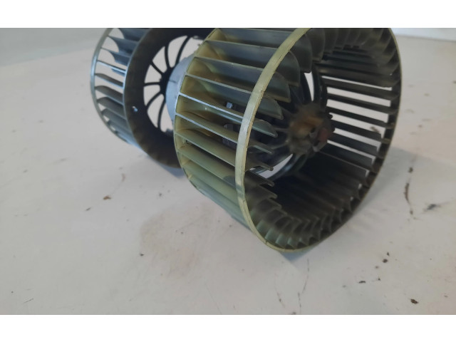 Вентилятор печки    0130101128, 0130101128   BMW X3 E83