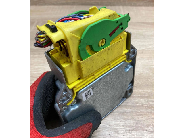 Блок подушек безопасности 8E0959655G, 0285001668 Audi A4 Allroad