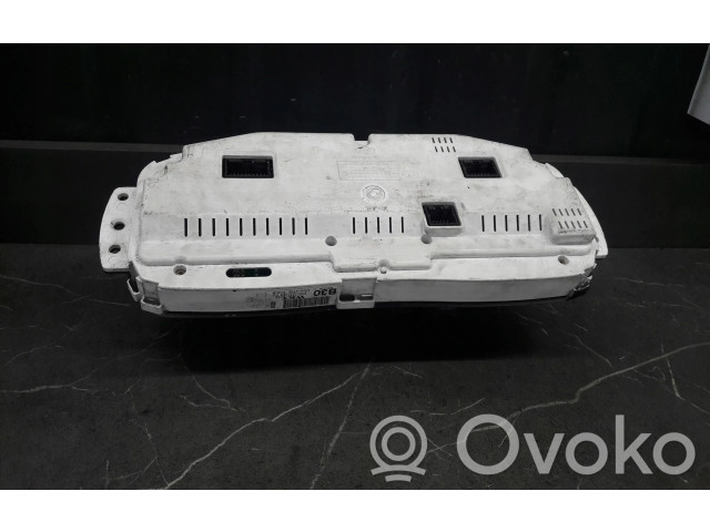 Přístrojová deska  Hyundai Tiburon 2001 940032C765  