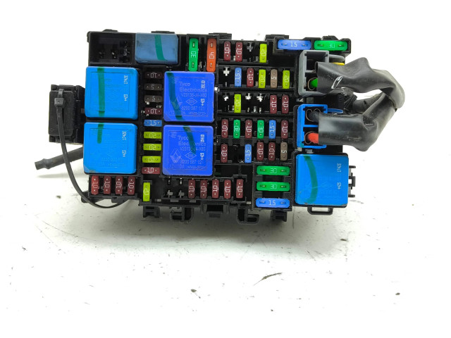 Pojistková skříňka P240106PX4A Nissan Juke II F16 2020