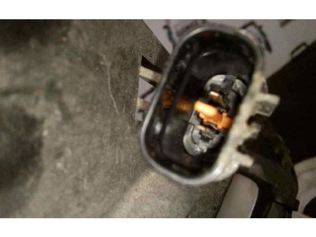 Моторчик дворников Volvo V40