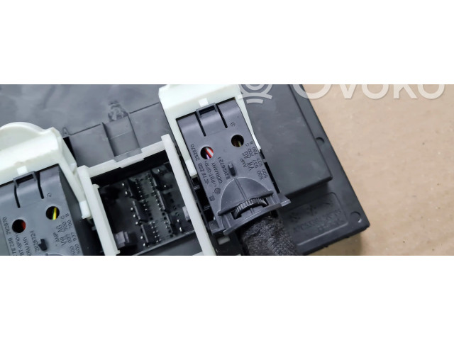 Блок комфорта 5Q0937085AC Audi A3 S3 8V