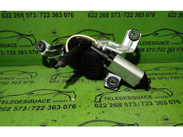 Моторчик заднего дворника 8638163    Volvo XC90