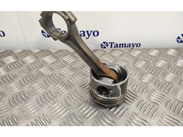 Píst 079215   Seat Altea    CAYC 