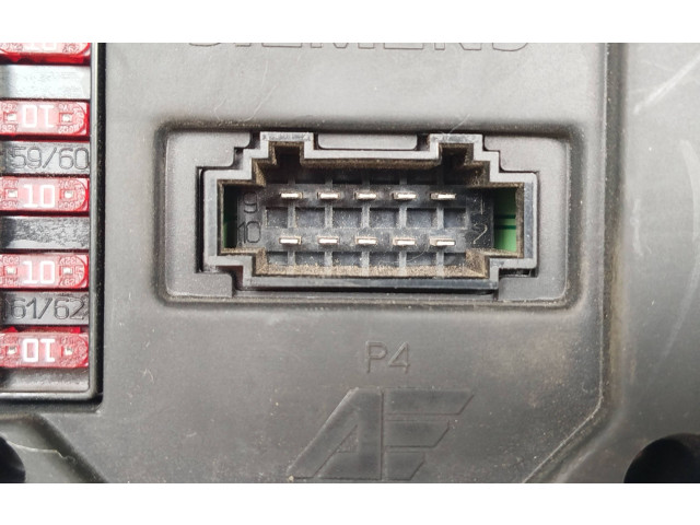 Блок предохранителей 7M0971882A, XM2114A212AA Ford Galaxy