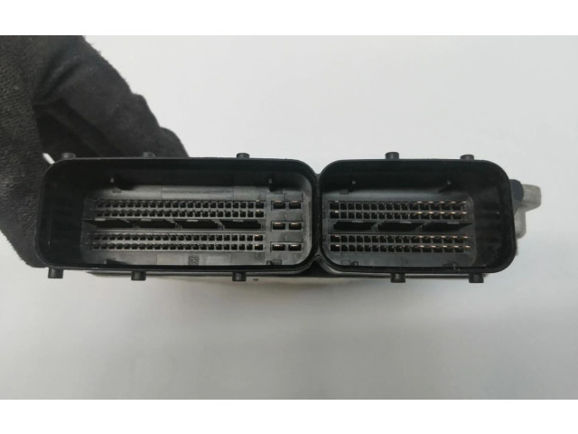 Řídící jednotka 4L0910051   Audi Q7 4L 