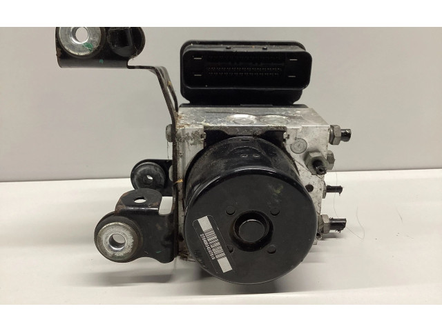 Блок АБС 31329139   Volvo  V70  2008 - 2013 года