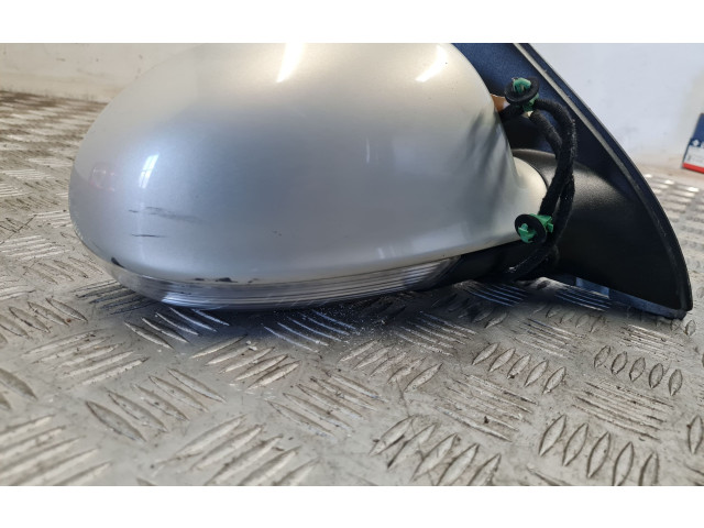 Зеркало электрическое Volkswagen Jetta V 2005 - 2010 года