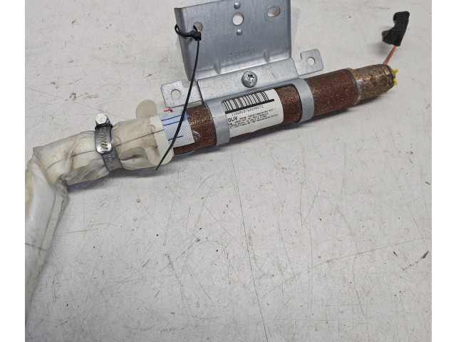 Боковая подушка безопасности    Volvo V70