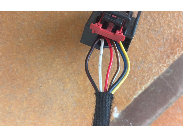 Зеркало электрическое Skoda Octavia Mk4 2019 - года