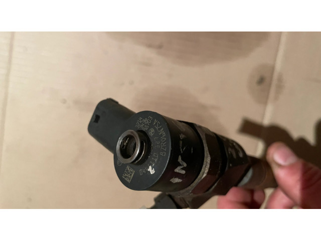 Форсунка 0445110327    Fiat Doblo для дизельного двигателя  2