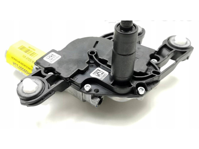 Моторчик заднего дворника 5H0955711A    Volkswagen Golf VIII