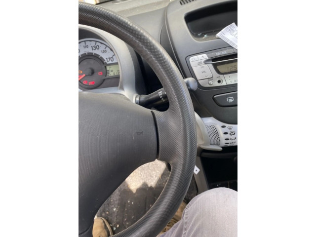 Руль Peugeot 107 2005 - 2014 года 4109GN