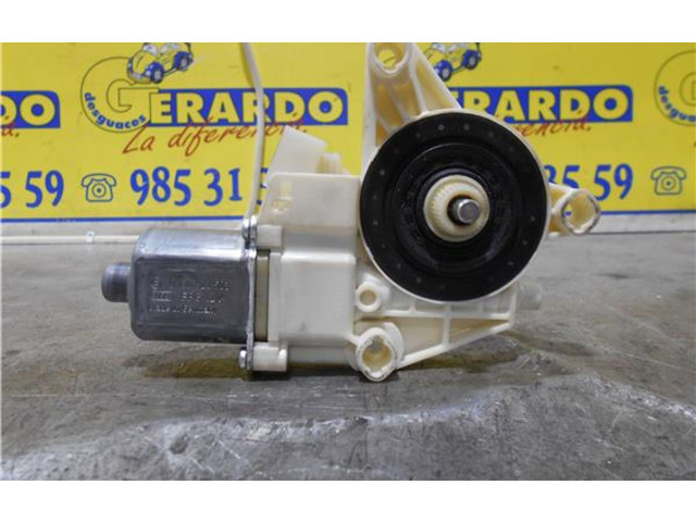 Píst A2048200142, 0130822503 Mercedes-Benz C W204 OM651.913