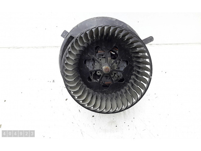 Вентилятор печки       Volkswagen Caddy