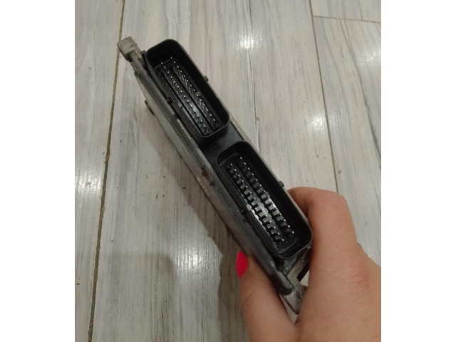 Блок управления коробкой передач S126028102B   Renault Clio III