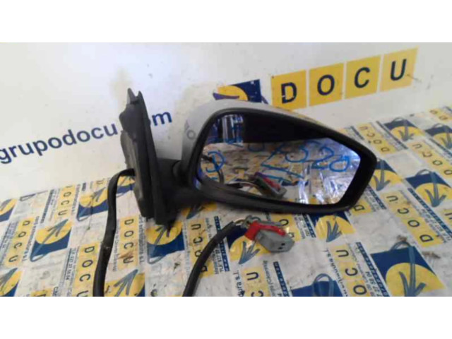 Зеркало электрическое     Сзади   Fiat Stilo     