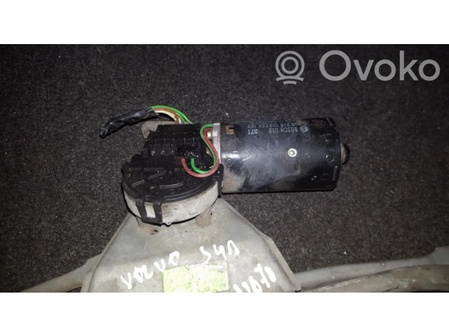 Моторчик дворников 0390246313cep, 058371    Volvo 440