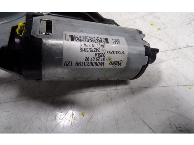 Моторчик заднего дворника 31290792, 31290792    Volvo C30