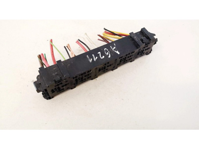 Pojistková skříňka 7703297572 Renault Master II 2005